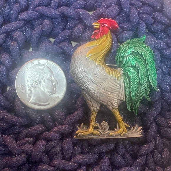 JJ Jonette Jewelry Vintage Rooster Brooch Pin Pewter Signed Painted Farm Country - Picture 2 of 4